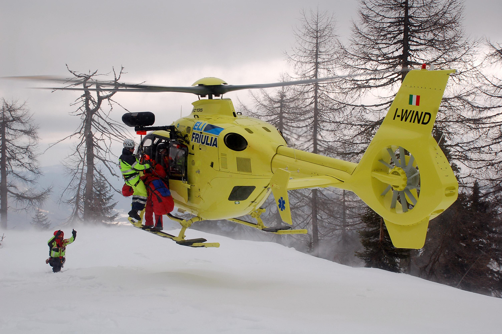 EC135 Elifriulia elisoccorso Cortina