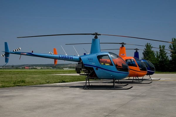 Robinson R22